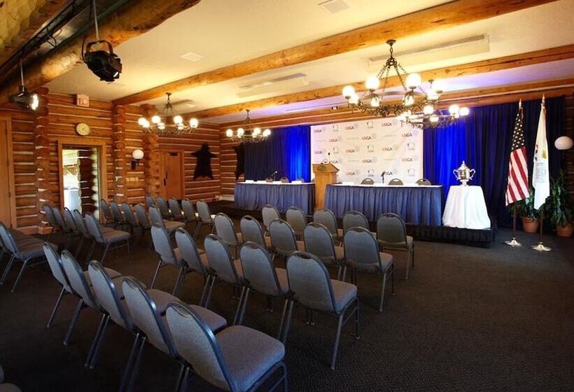 فندق Inn On Woodlake