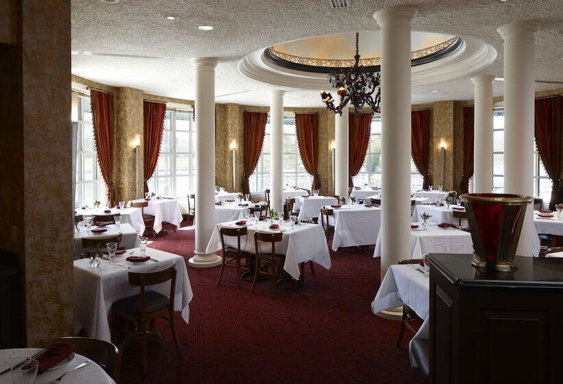 فندق Inn On Woodlake