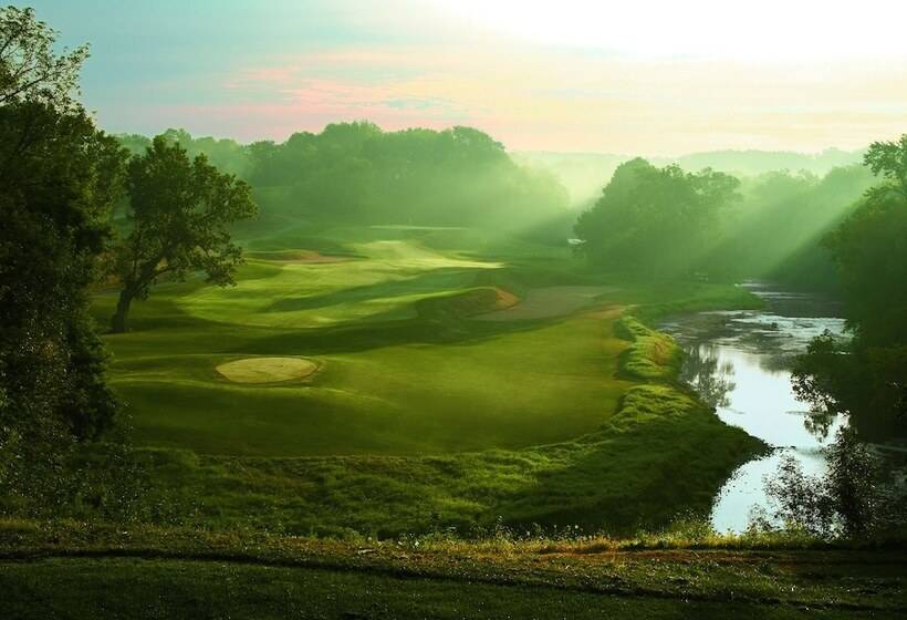 فندق Inn On Woodlake