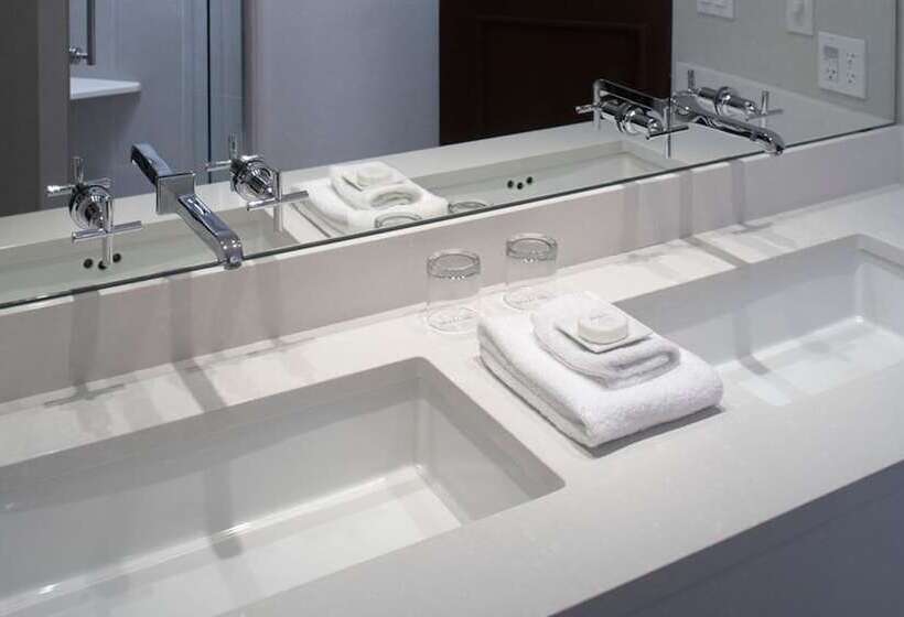 فندق Inn On Woodlake