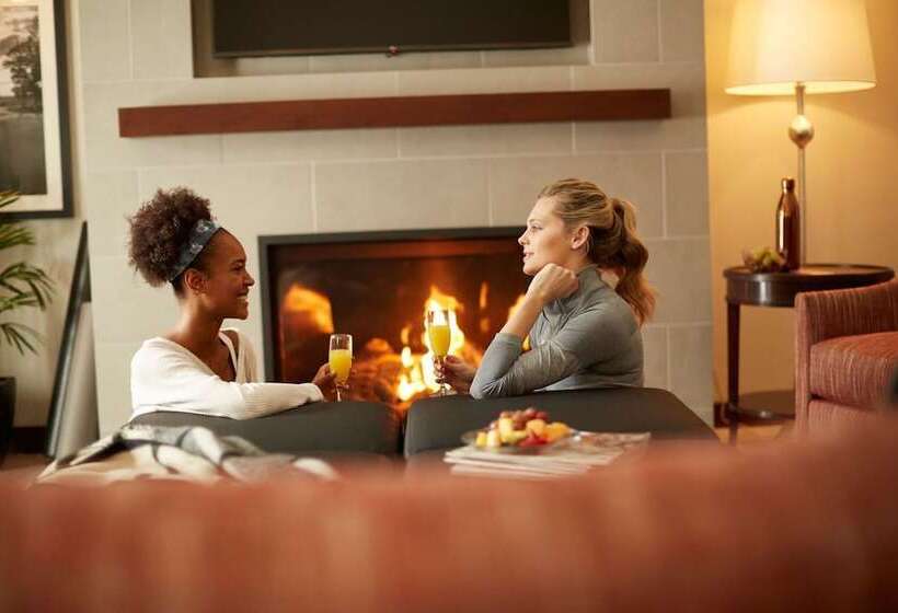 فندق Inn On Woodlake