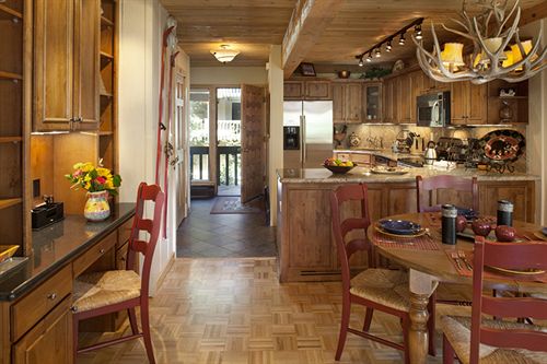 酒店 Interlude Condominiums By Laurelwood