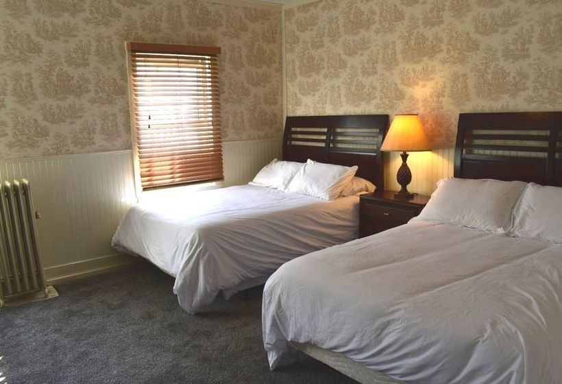 ホテル Isaac Merrill House