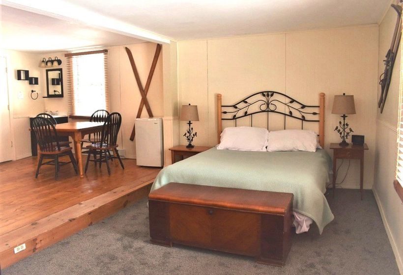 ホテル Isaac Merrill House