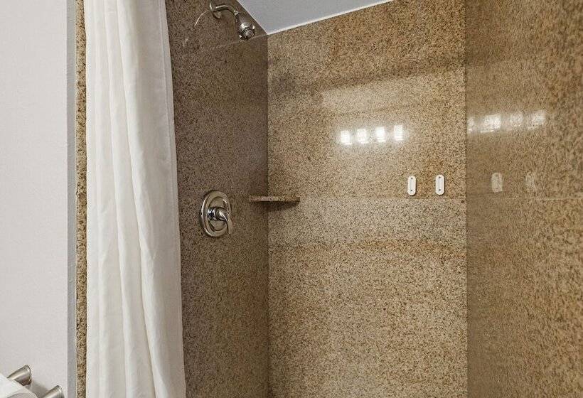 فندق Jack London Inn