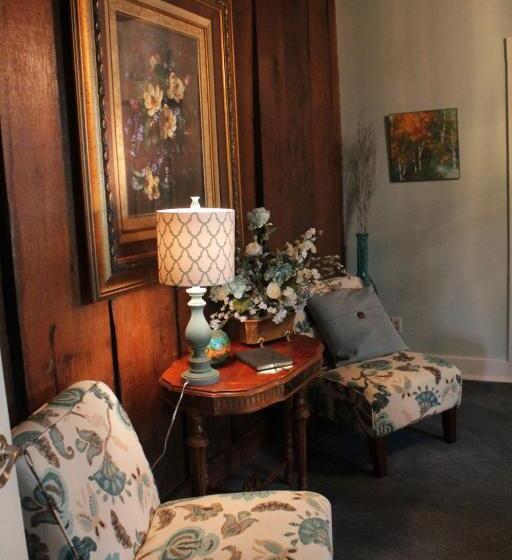 فندق Jailer S Inn