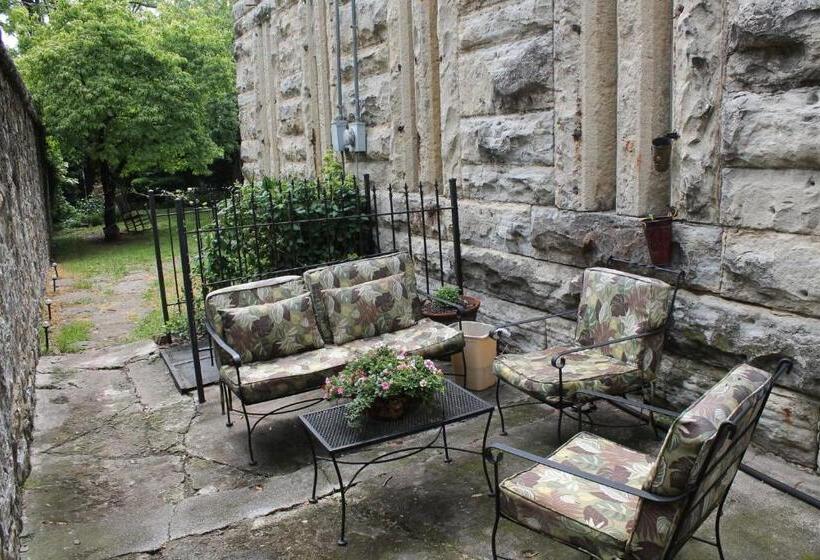 فندق Jailer S Inn