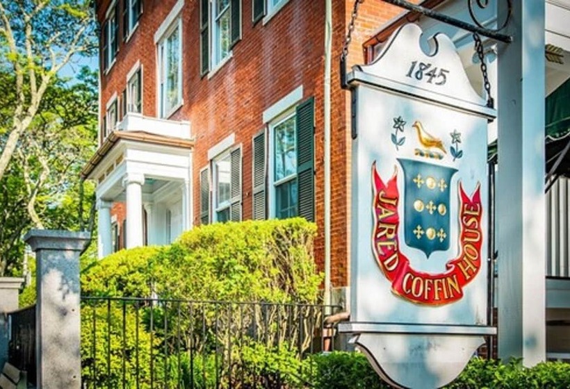 ホテル Jared Coffin House