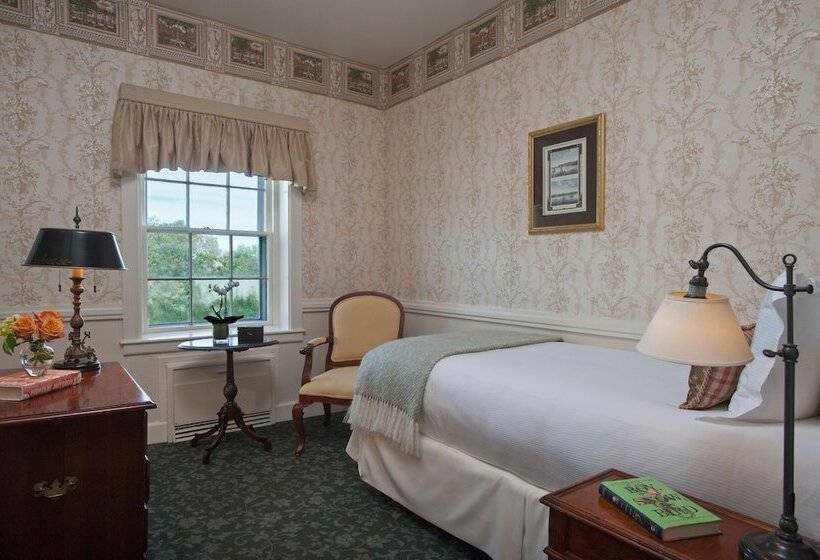 ホテル Jared Coffin House