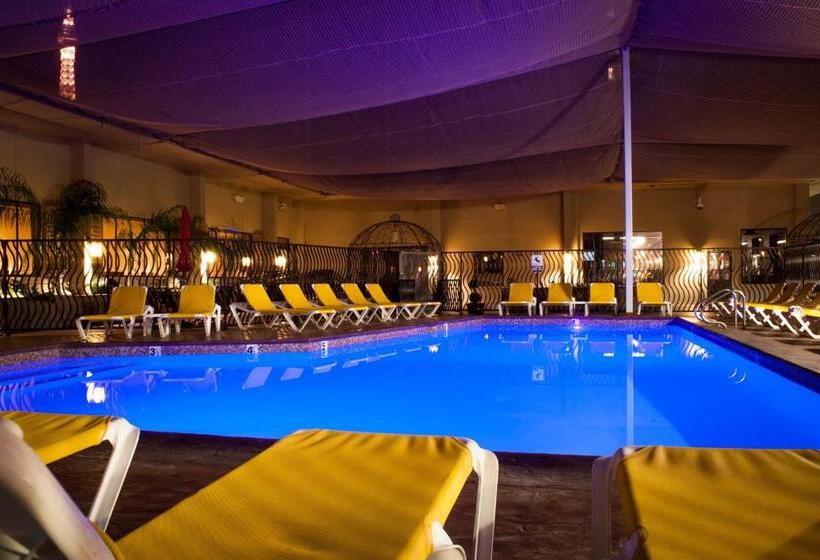 호텔 Jockey Club 2 Bed 2 Ba