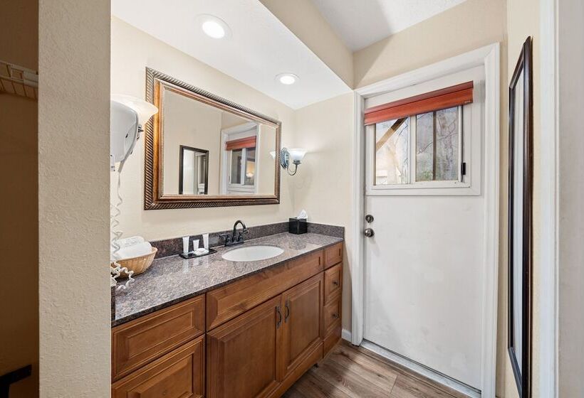 酒店 Jonathan Creek Inn And Villas