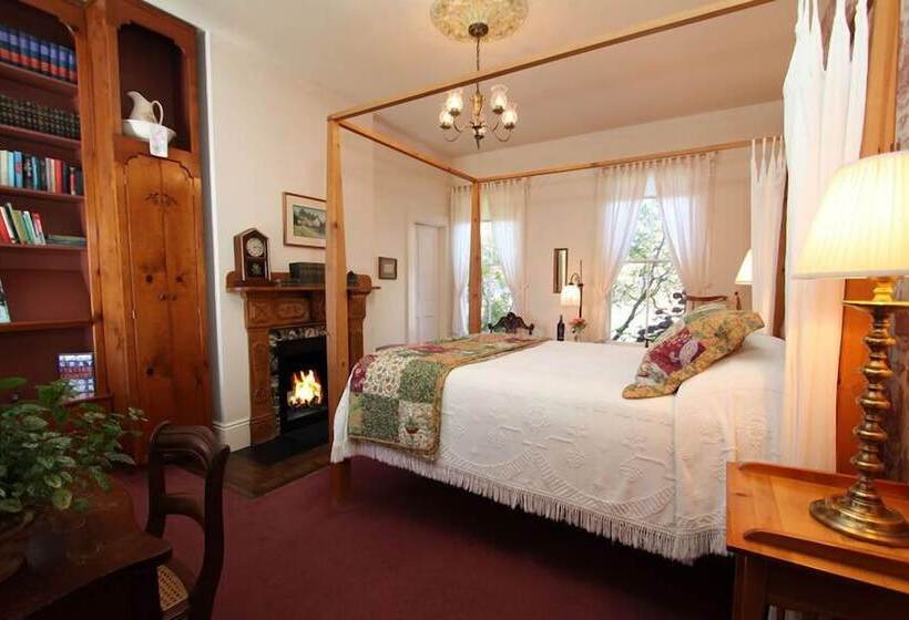 Отель Joshua Grindle Inn