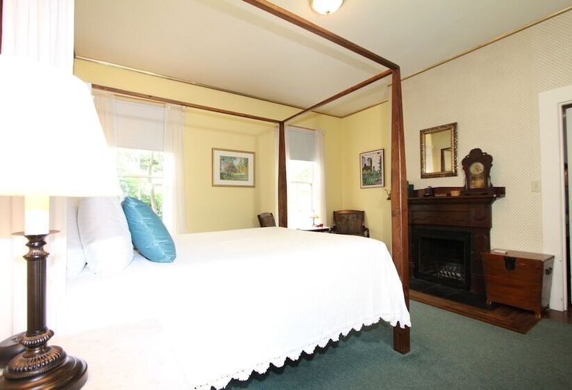 Отель Joshua Grindle Inn