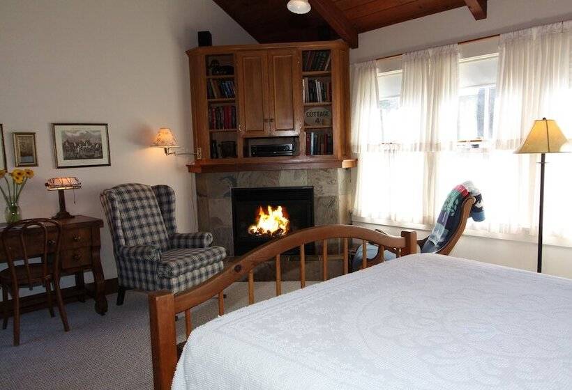 Отель Joshua Grindle Inn