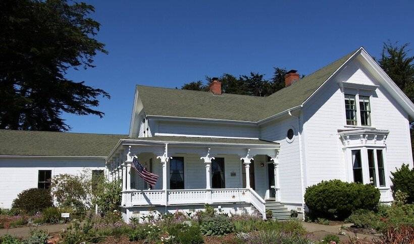 Отель Joshua Grindle Inn