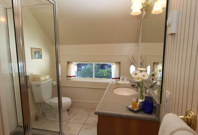 Отель Joshua Grindle Inn