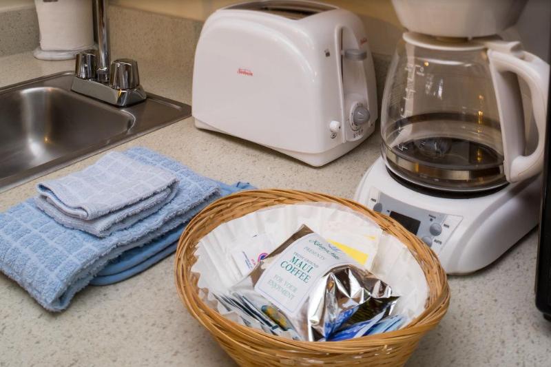 هتل Kahana Falls Resort