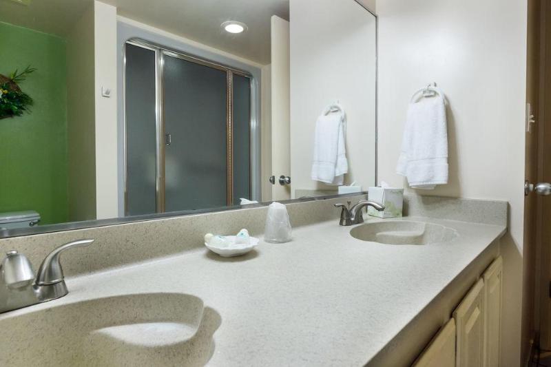 酒店 Kahana Falls Resort