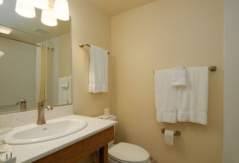 فندق Kellogg West Conference Center And