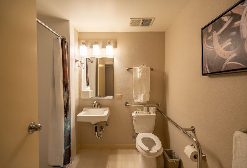 فندق Kellogg West Conference Center And