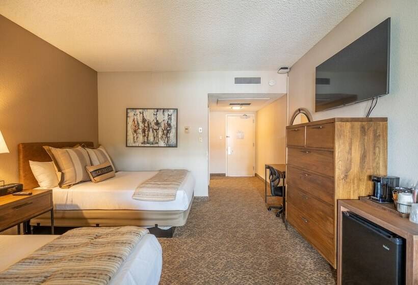 فندق Kellogg West Conference Center And