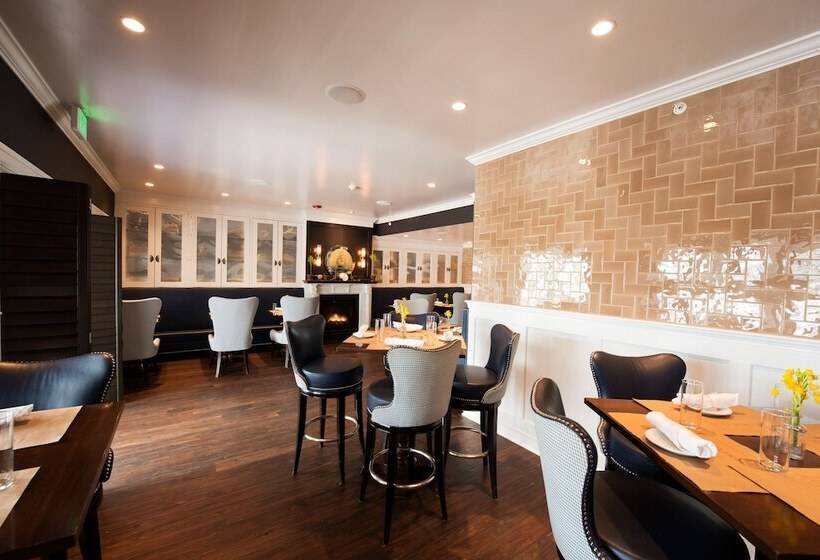 فندق Kennebunkport Inn