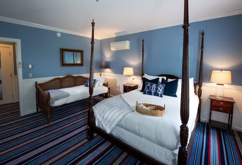 فندق Kennebunkport Inn