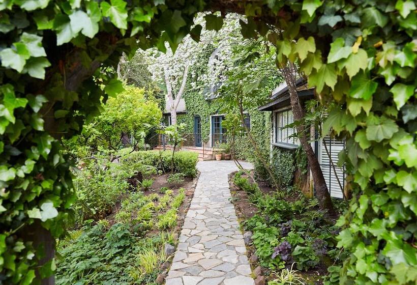 בית מלון כפרי Kenwood Inn & Spa