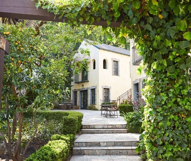 בית מלון כפרי Kenwood Inn & Spa