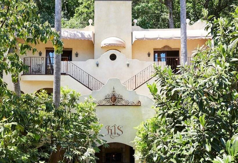 בית מלון כפרי Kenwood Inn & Spa