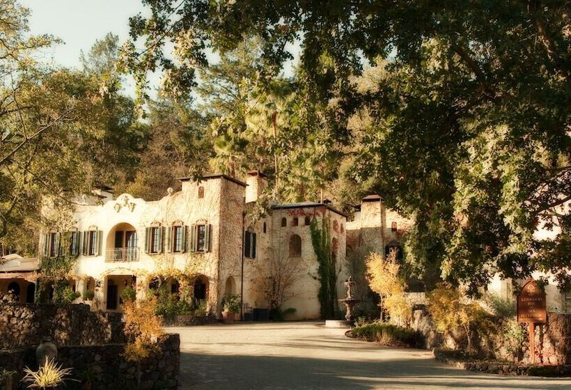 בית מלון כפרי Kenwood Inn & Spa