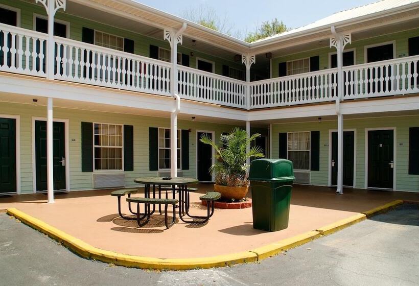 فندق Key West Inn  Fairhope