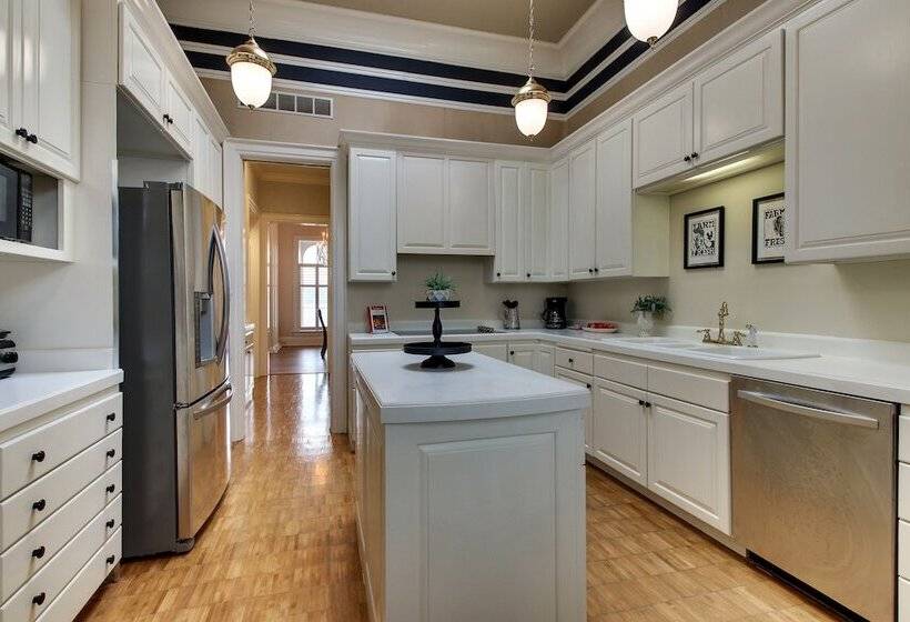 فندق Kingsley Inn