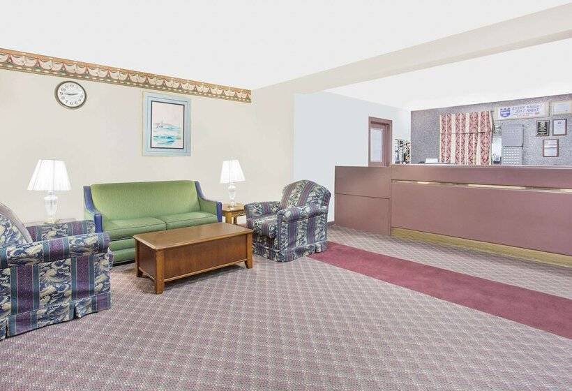 فندق Knights Inn Emporia