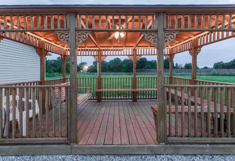 فندق Knights Inn Peru