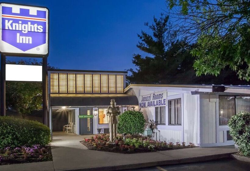 هتل Knights Inn Pittston