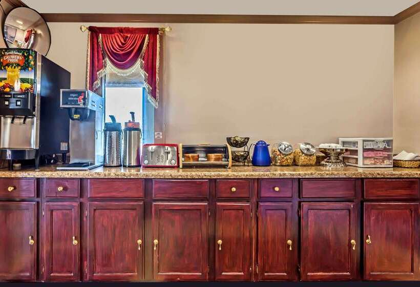 فندق Knights Inn  Seymour In