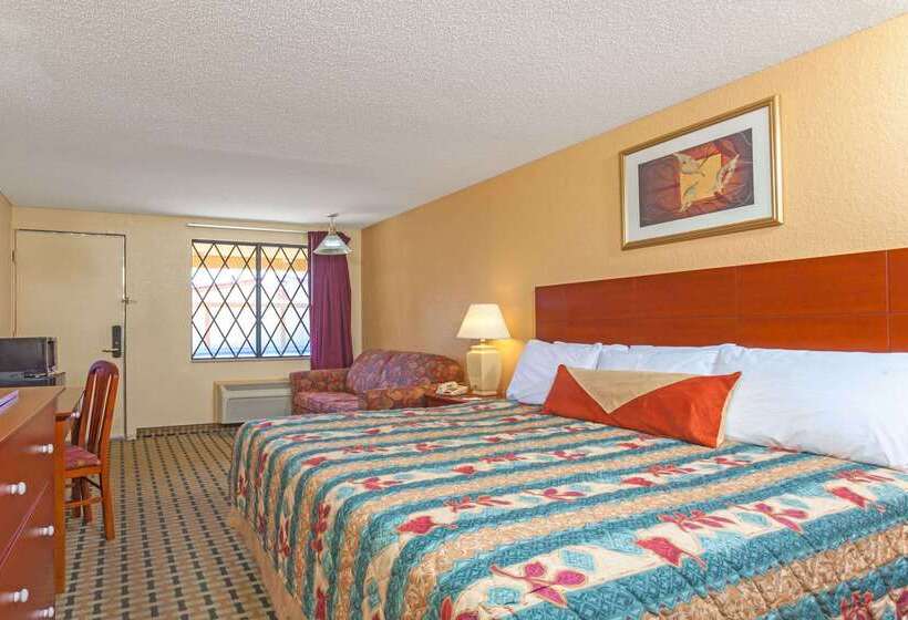 فندق Knights Inn  Seymour In