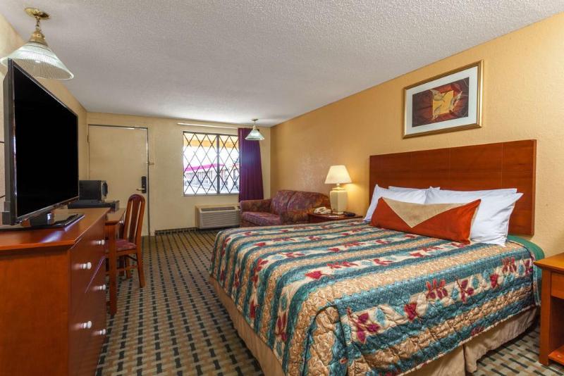 فندق Knights Inn  Seymour In