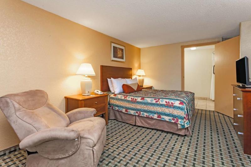 فندق Knights Inn  Seymour In