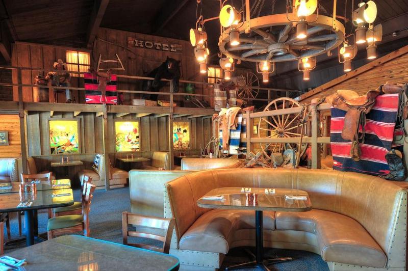 فندق Kohl S Ranch Lodge