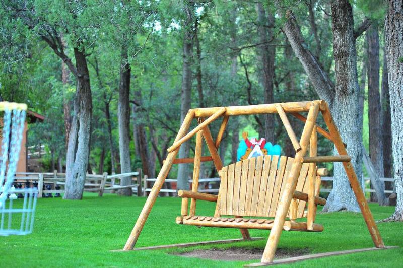 فندق Kohl S Ranch Lodge