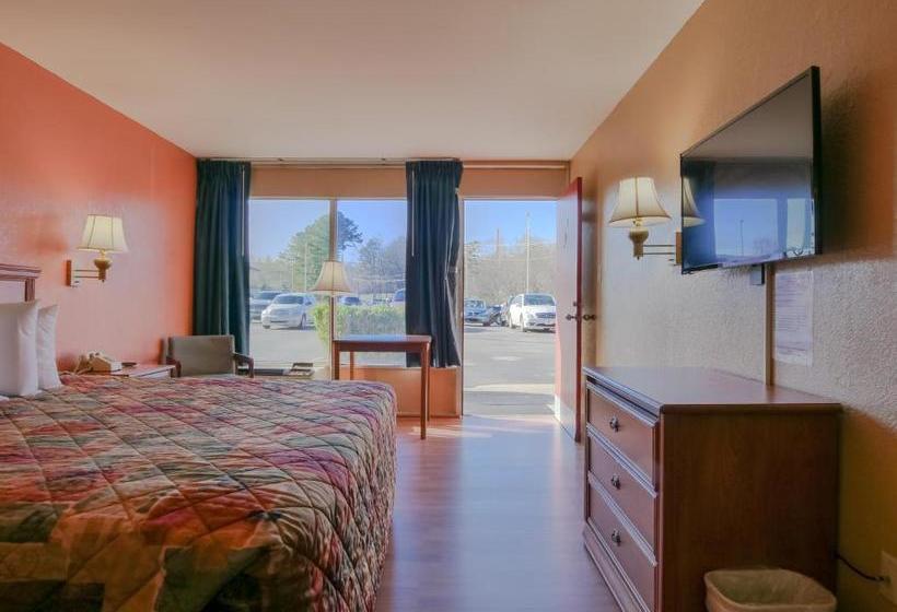 فندق Lakeview Inn  Kingston