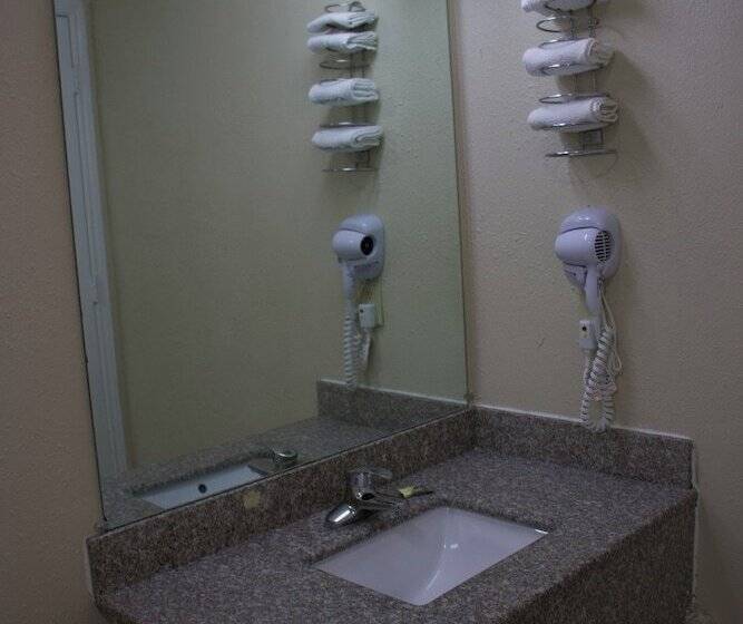 فندق Legacy Inn  Cookeville