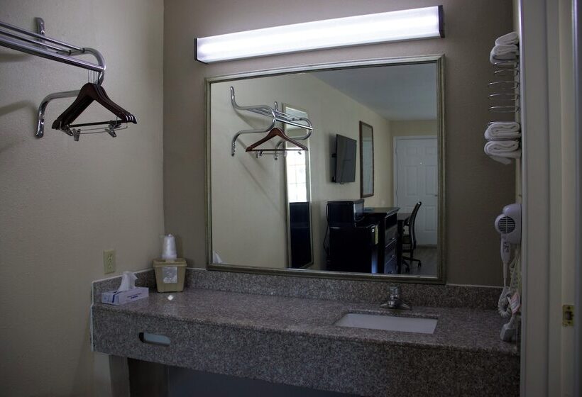 فندق Legacy Inn  Cookeville