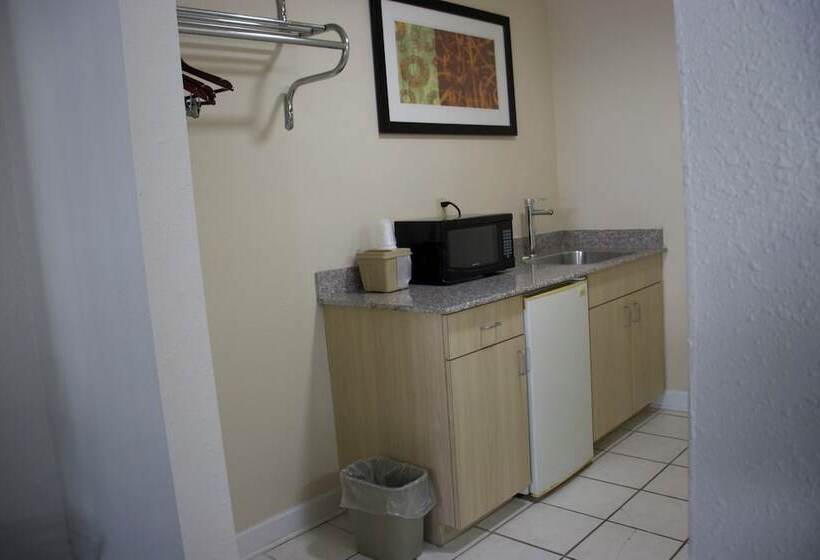 فندق Legacy Inn  Cookeville