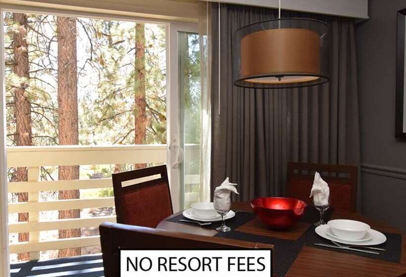 Отель The Lodge At Kingsbury Crossing