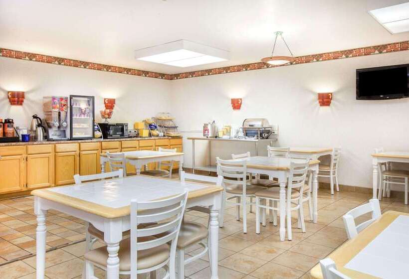 هتل Kokopelli Inn Sedona, Trademark Collection By Wyndham