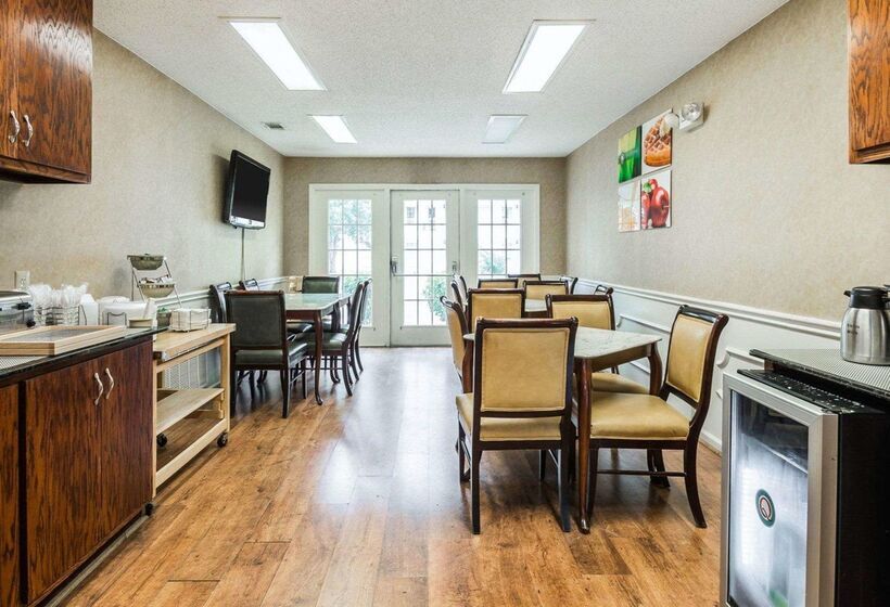 فندق Quality Inn