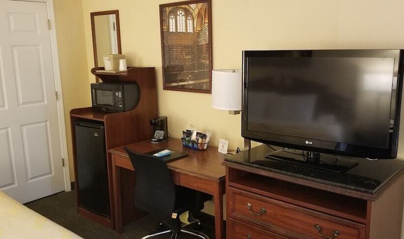 فندق Quality Inn